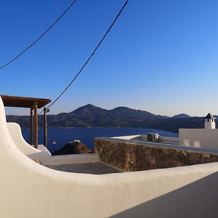 Plaka Suites Extérieur photo