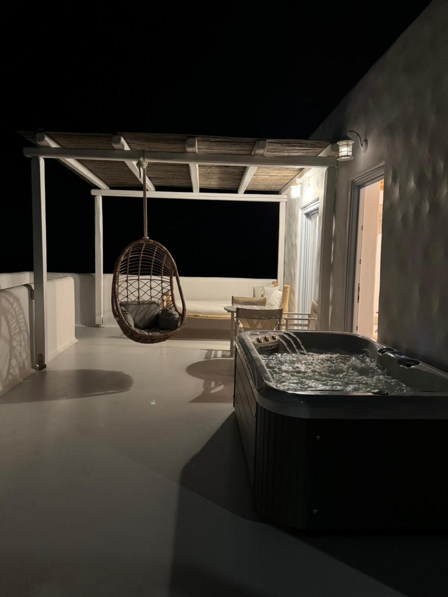 Plaka Suites Extérieur photo