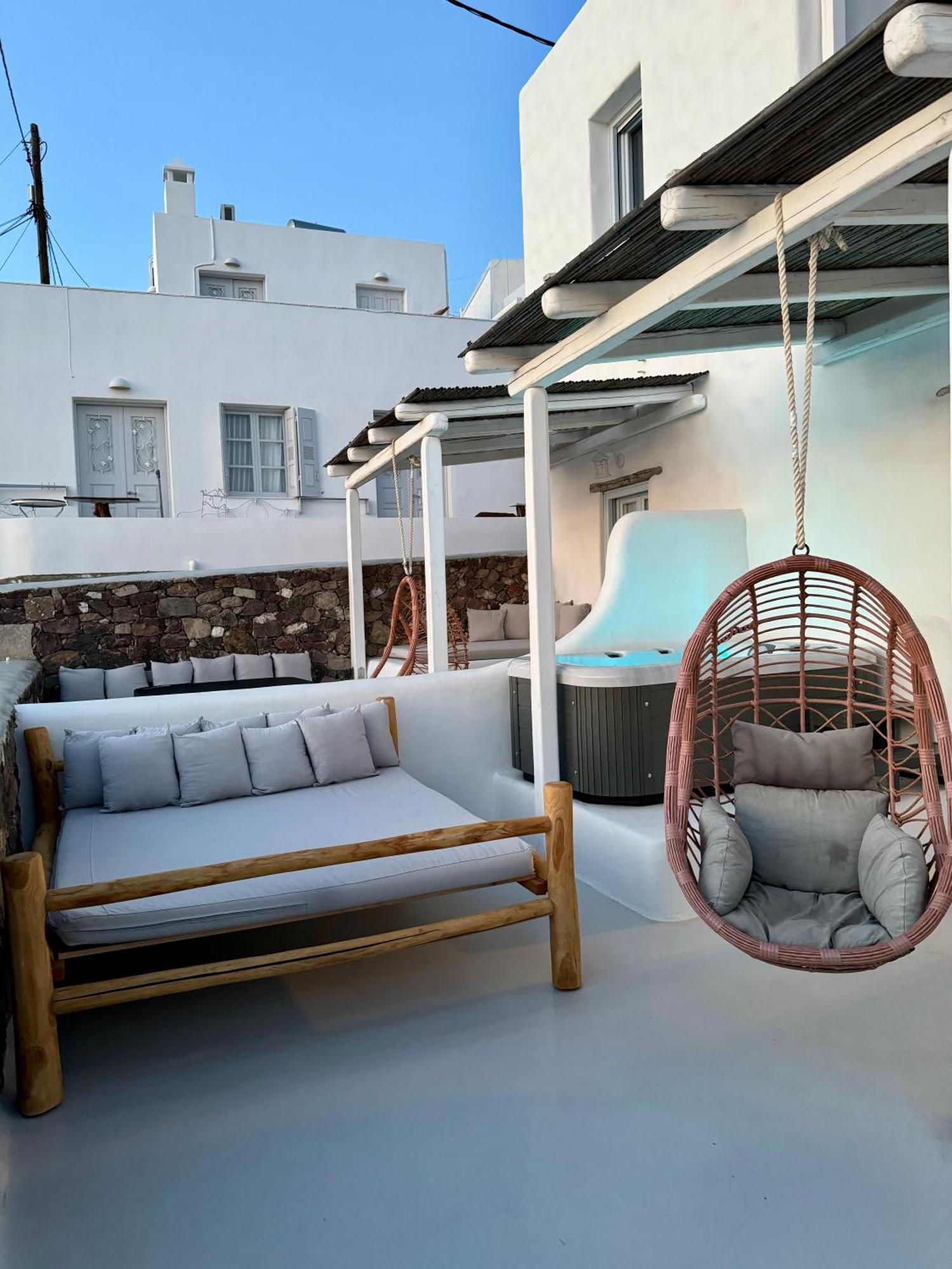 Plaka Suites Extérieur photo