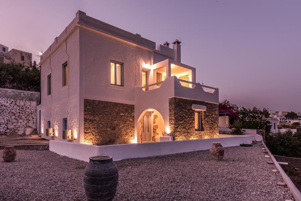 Plaka Suites Extérieur photo