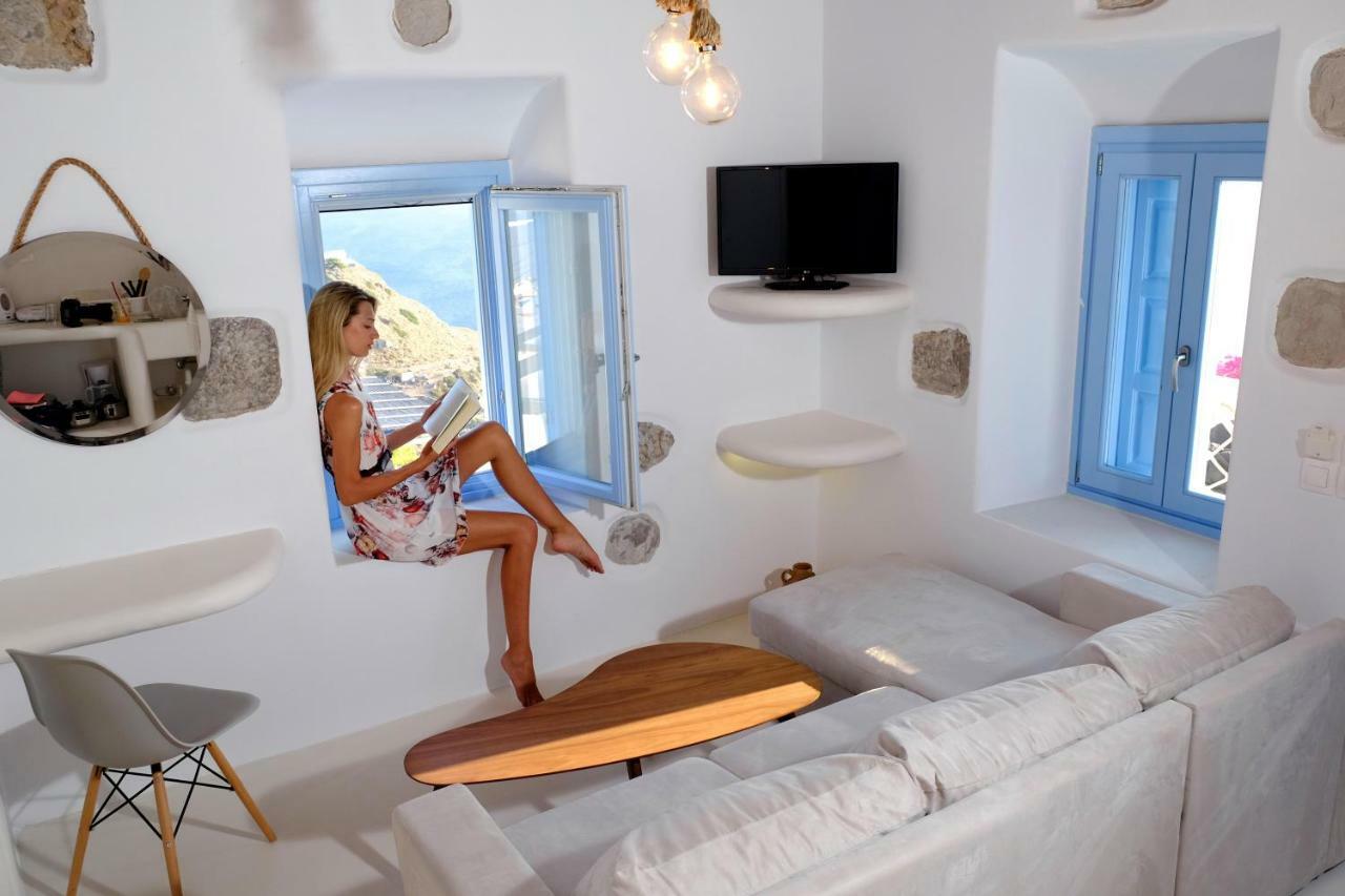 Plaka Suites Extérieur photo