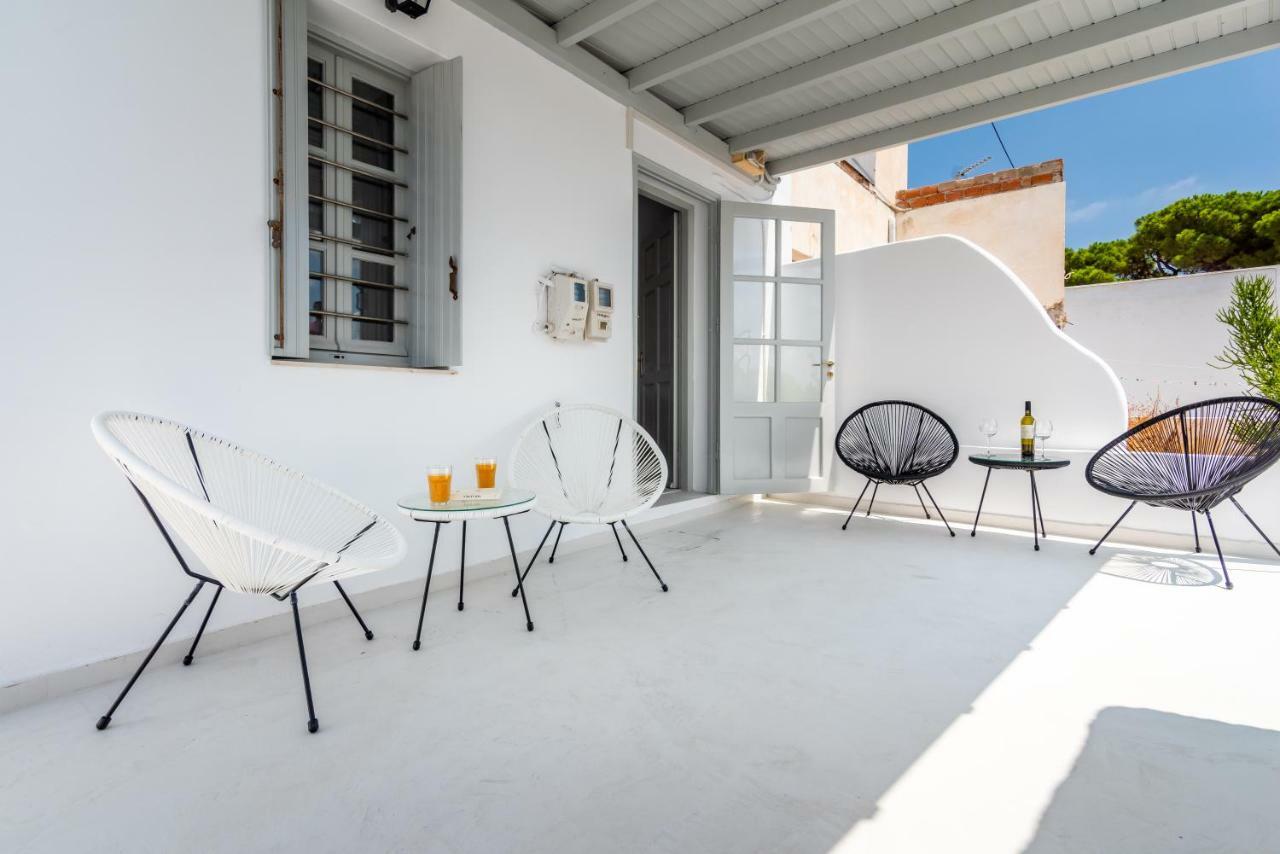 Plaka Suites Extérieur photo